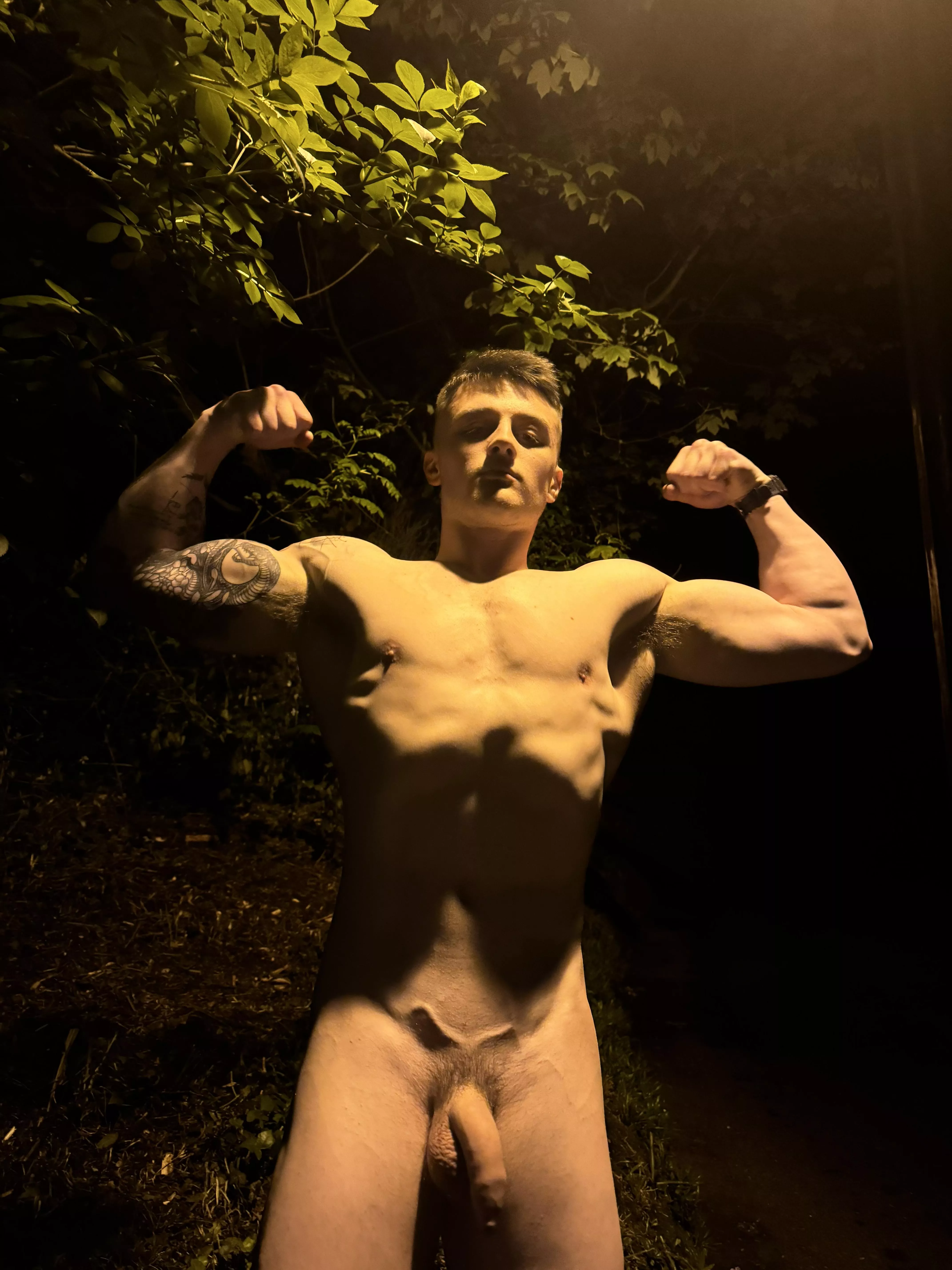 Anyone game to help me drain my balls all day?