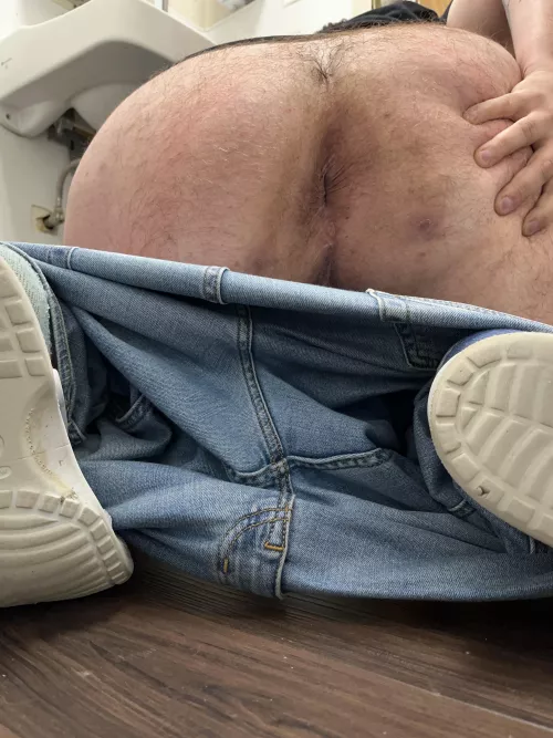 At work in need of some cock! What u wanna do to me?