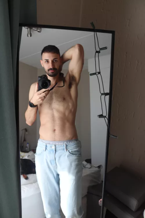 Do you like my armpits?