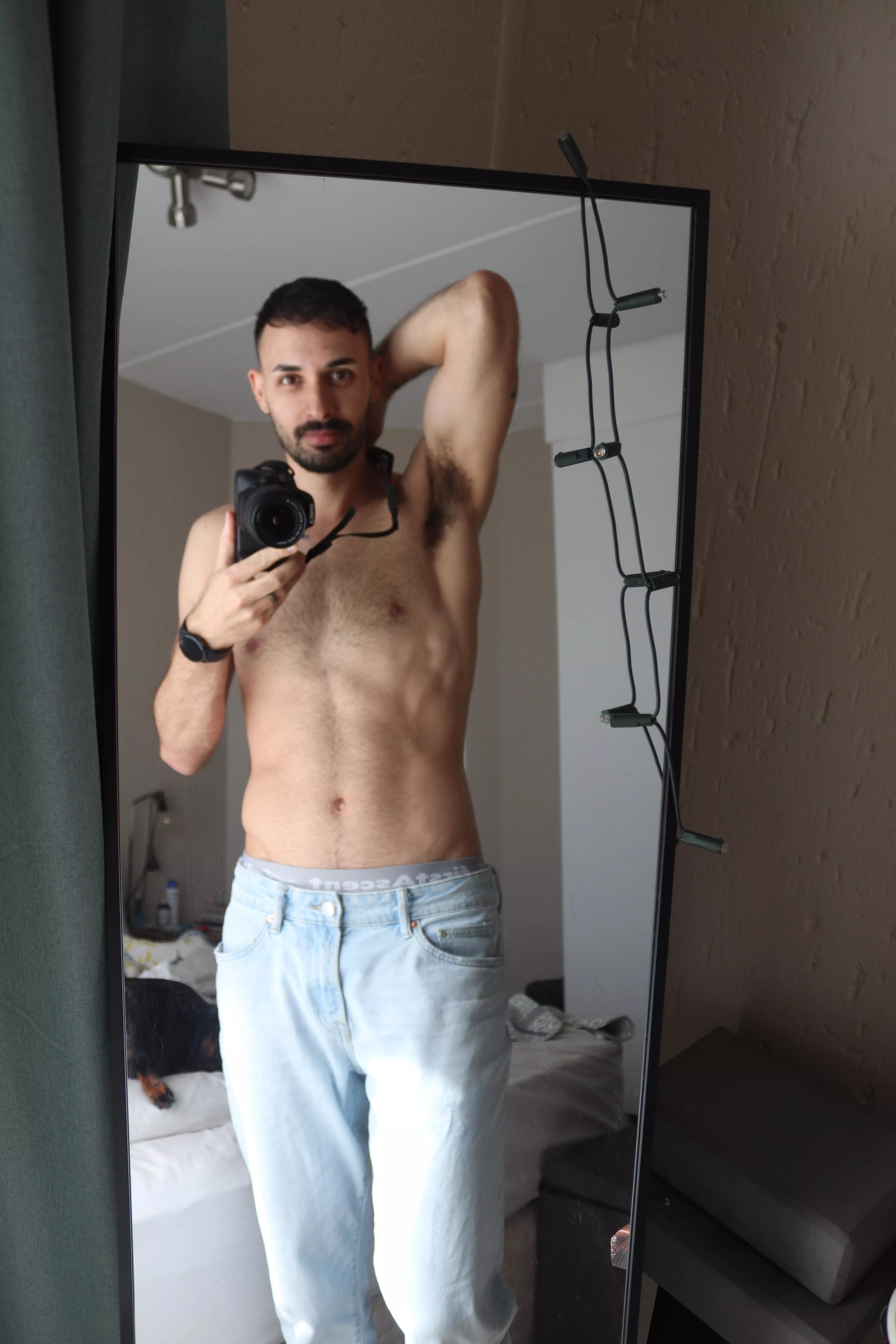 Do you like my armpits?