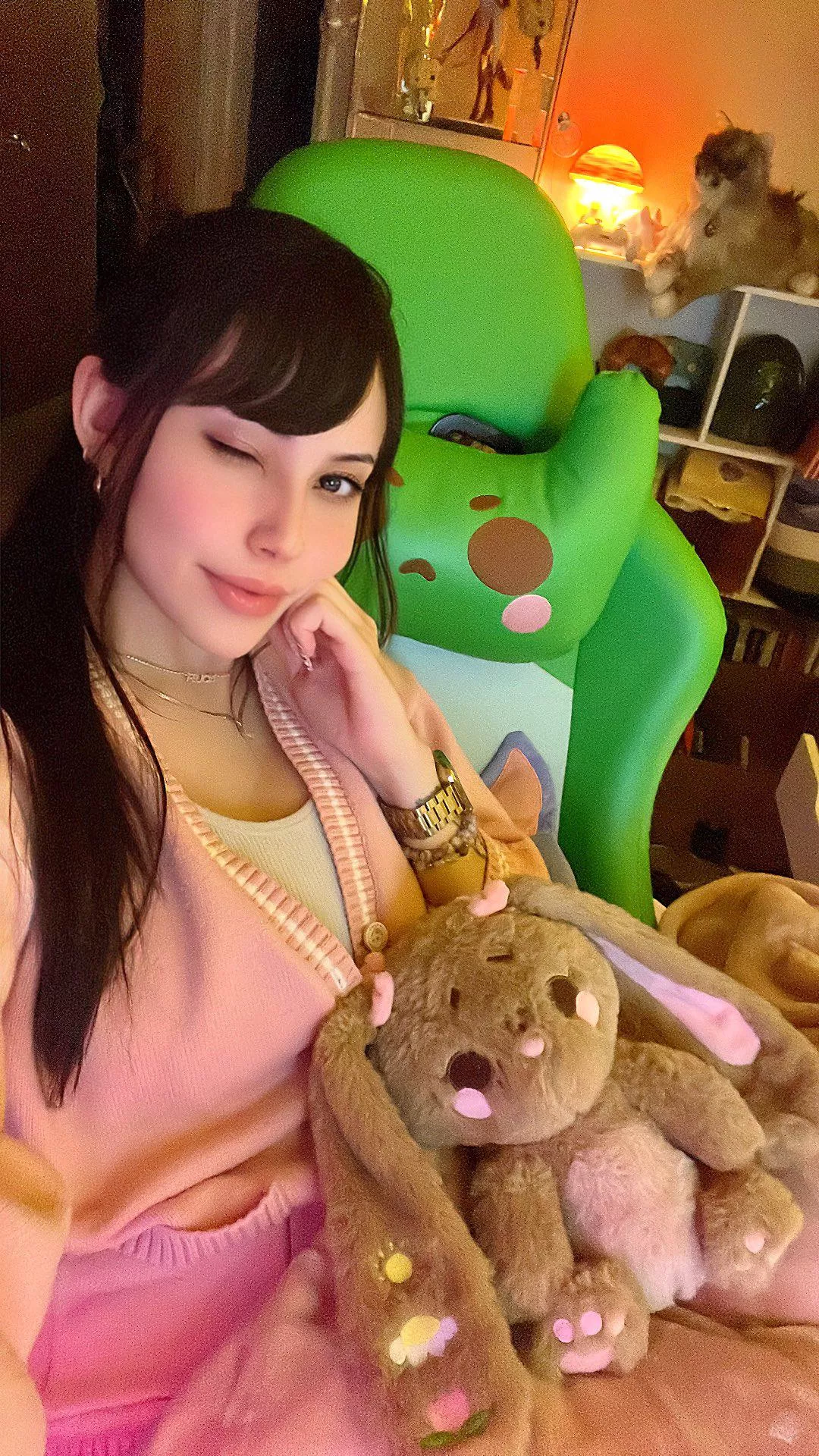 My new snuggle buddy ♡