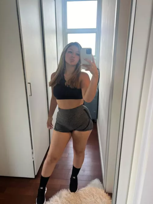 Quick mirror selfie before going to the gym.