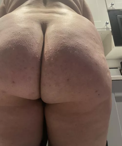 Thicc enough for you 🤭