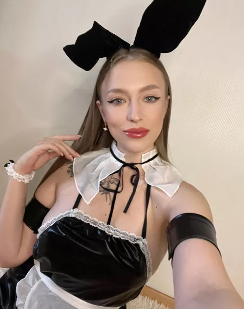 Trying on my new latex