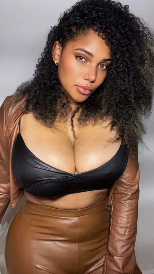 Wanna empty your load on these?