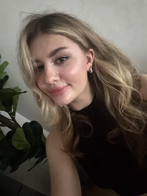 warm cum on pretty face