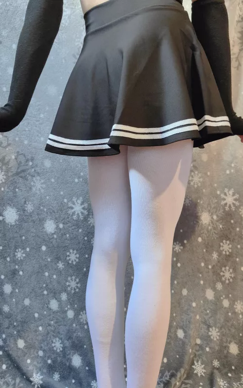 Yooo, new socks just came in