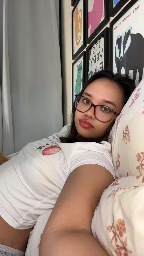 A girl who’s too lazy to do her laundry 