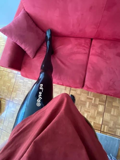 Hidden latex cock 🙈😋