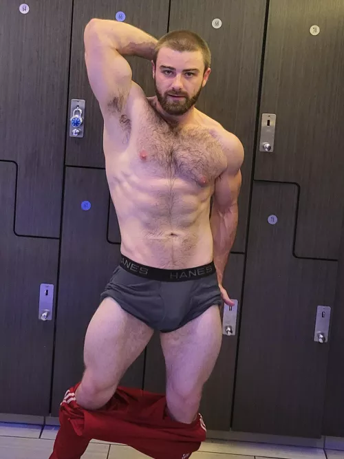 About to hit the shower 🚿 