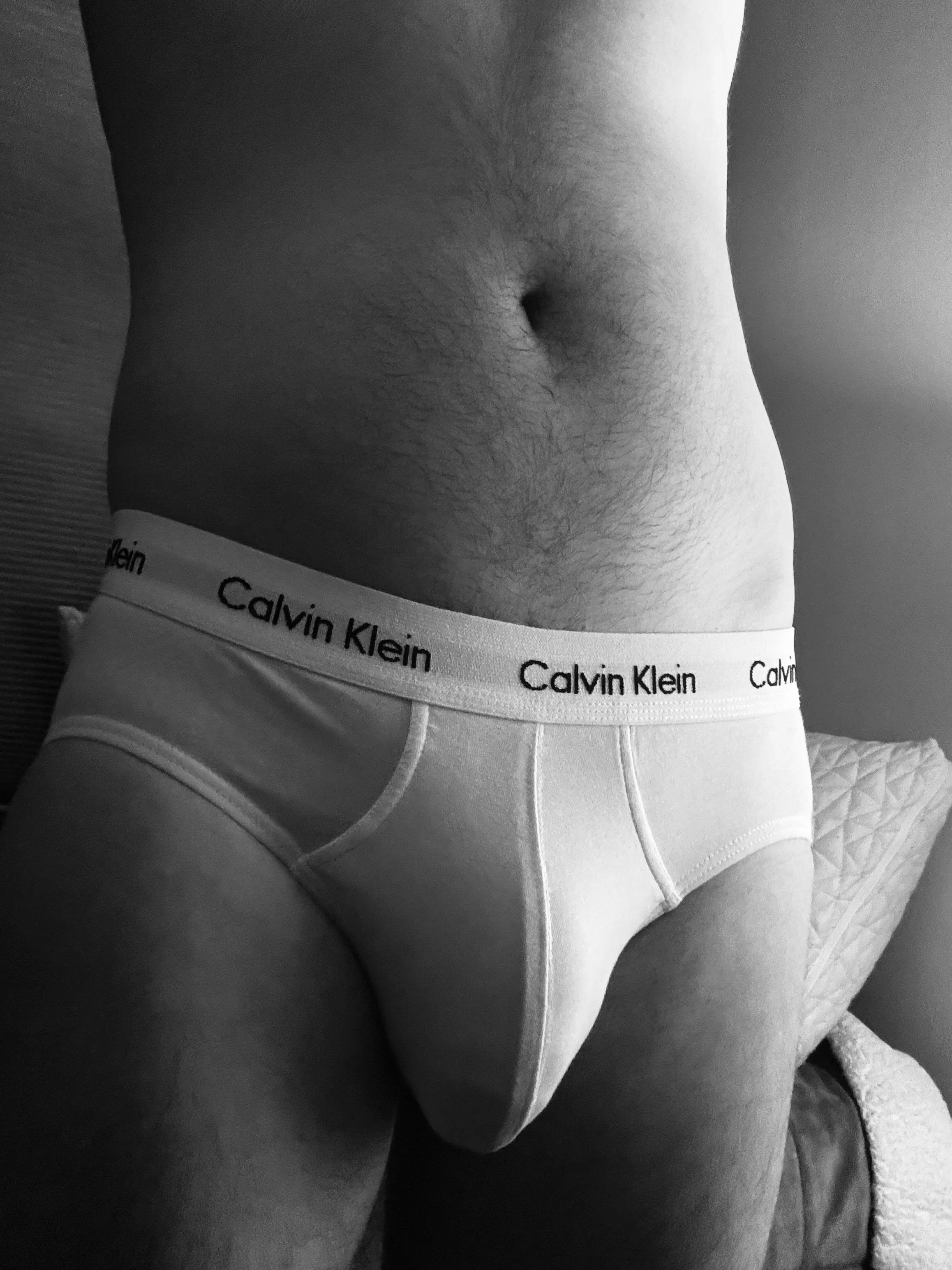 Bulging in calvins (29)