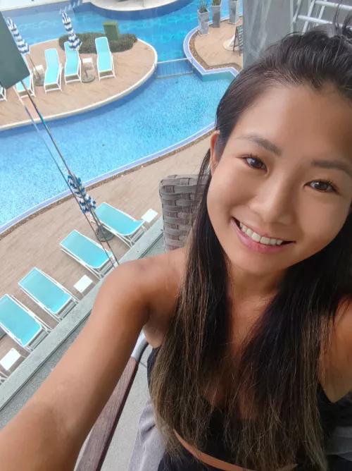 Do you find me attractive? 