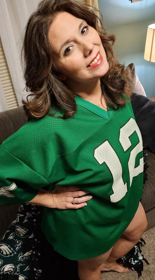 Go Birds. Can't wait for football.