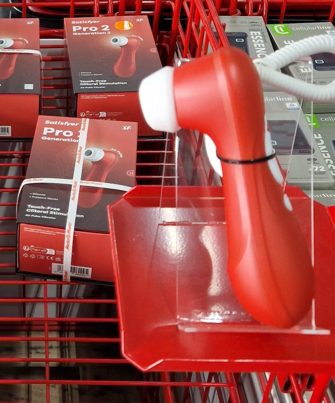 Looking for a tie to hold this clitsucker in place