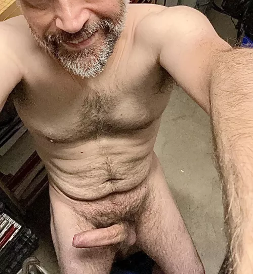 The naughty dad next door is naked at work again [m][45]