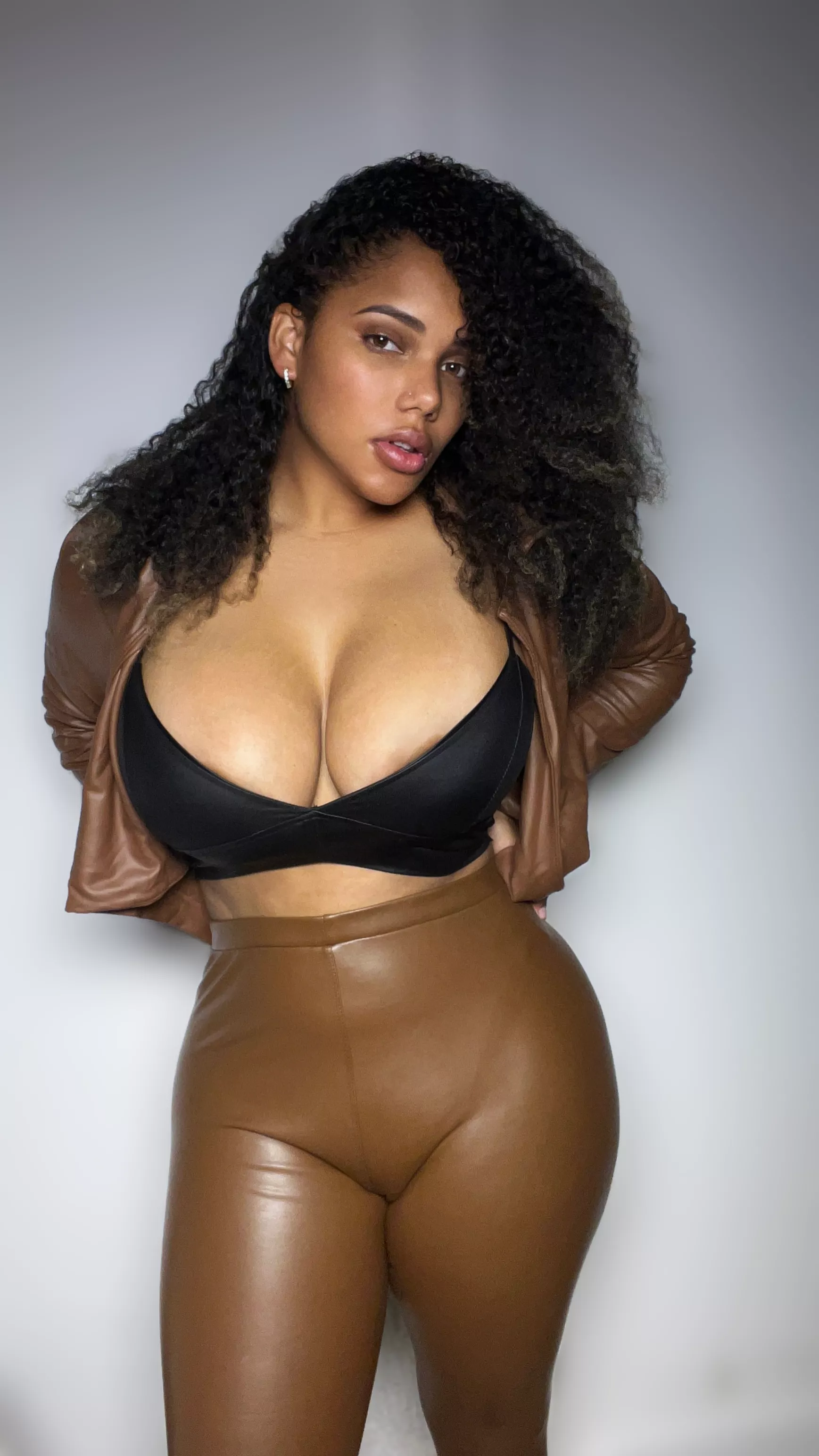 Wanna empty your load on these?