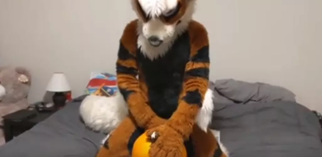 Who is this guy? Found on Thisvid.com 