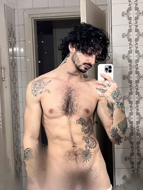 wish i had an otter buddy rn <3