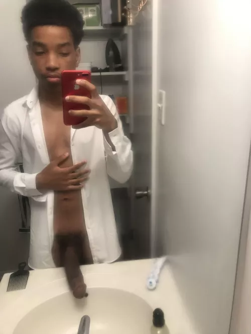 Wyd if you come home to this?🐍