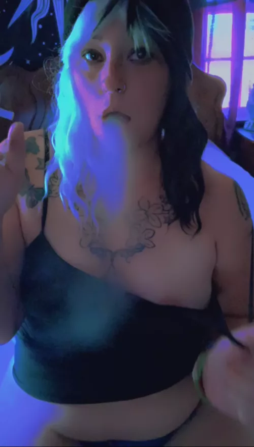 Almost a nip slip.... Just a tease 