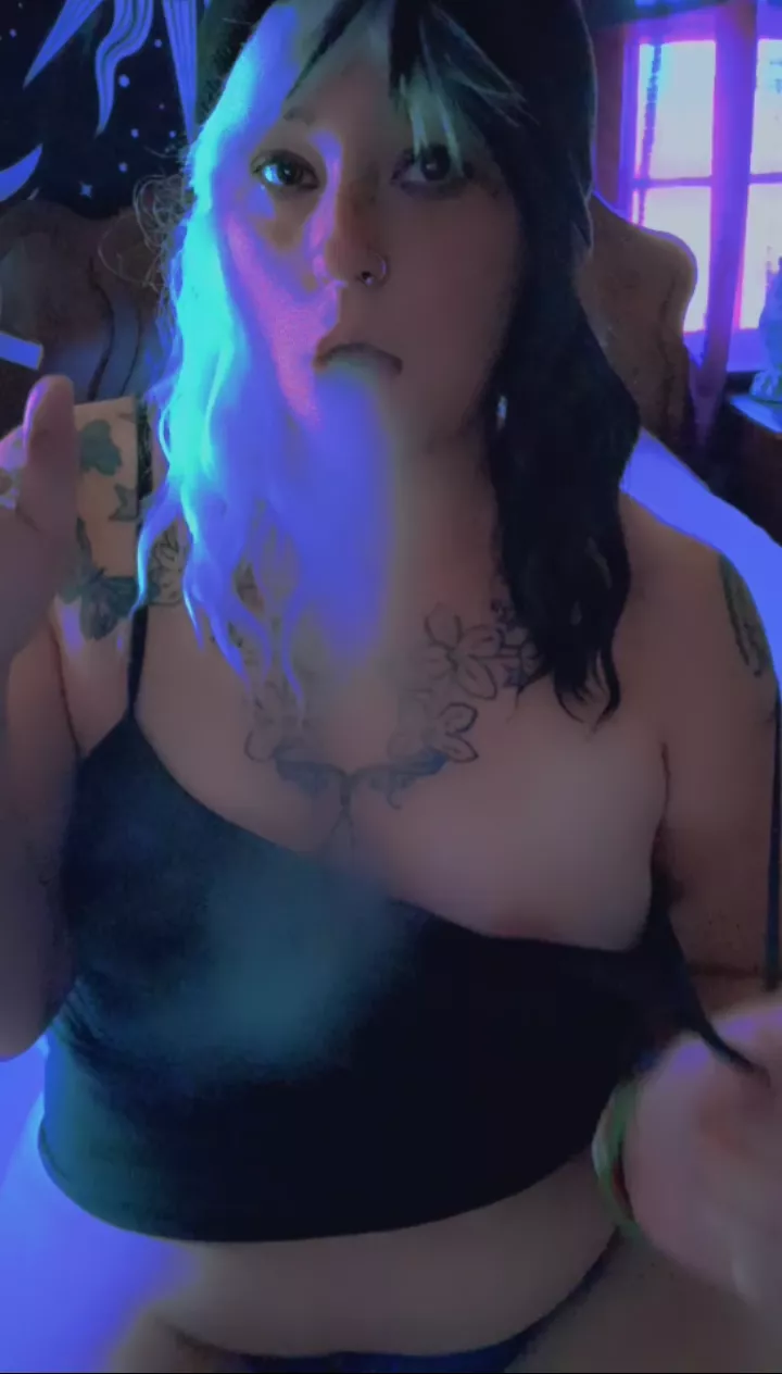 Almost a nip slip.... Just a tease 