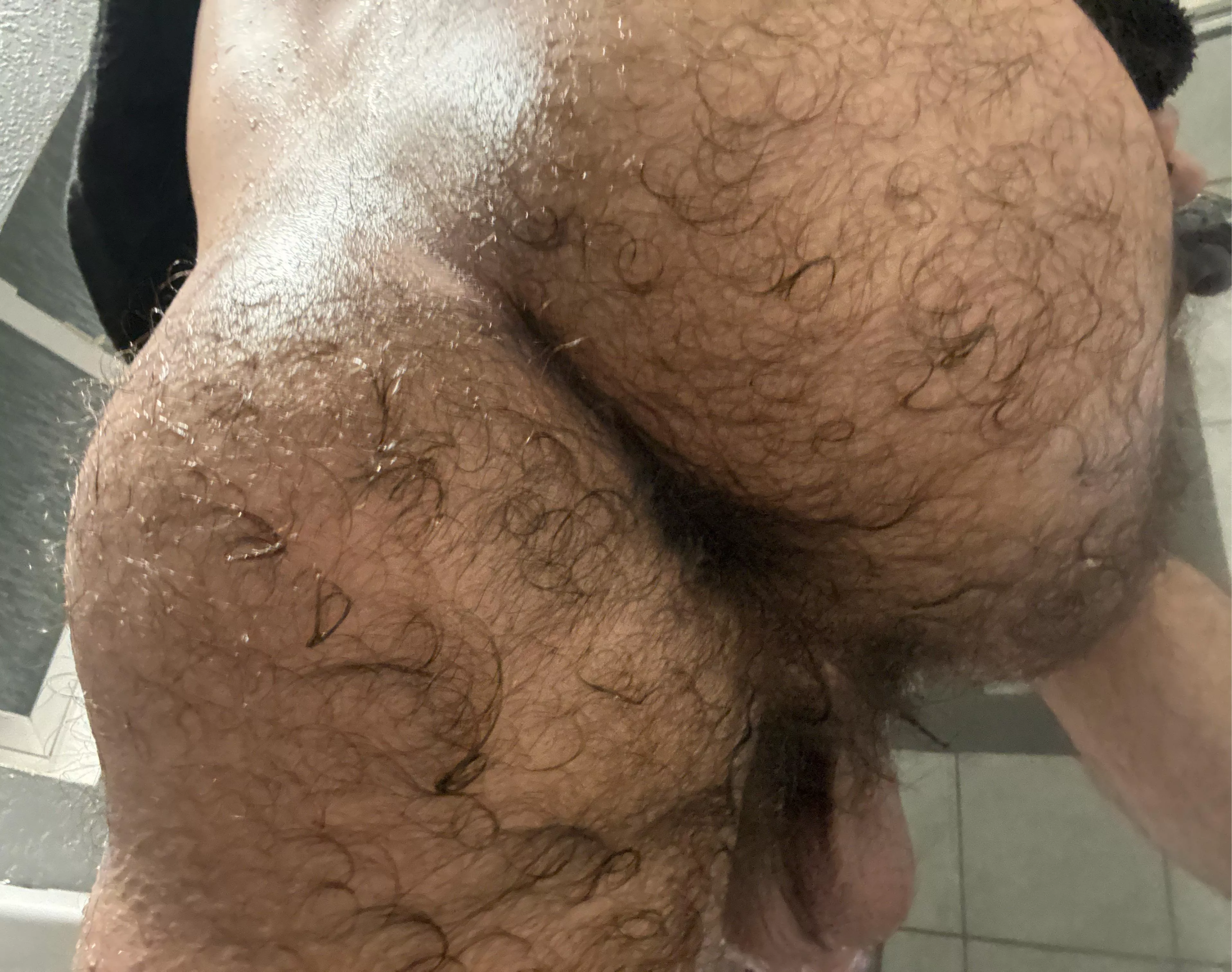 Am I too hairy? (19)