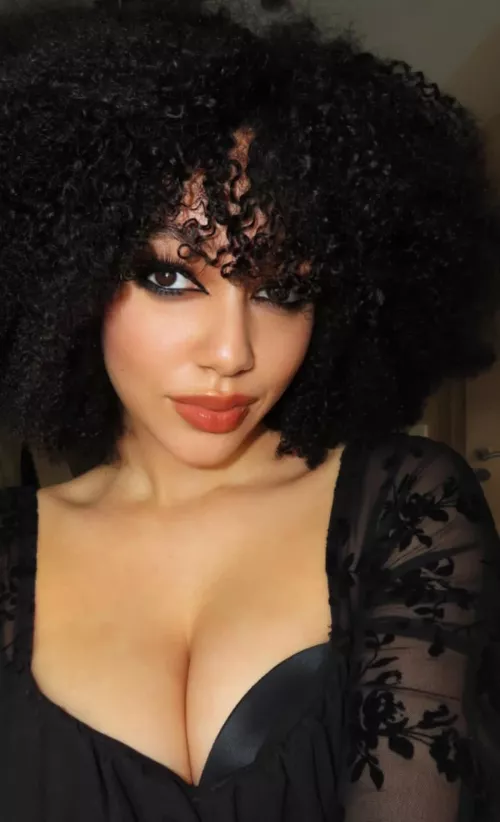 Big boobs, small nipples 😉