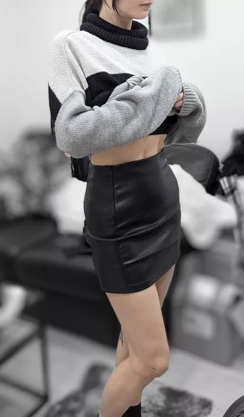 Going clubbing soon so curious if this is a good skirt for it?