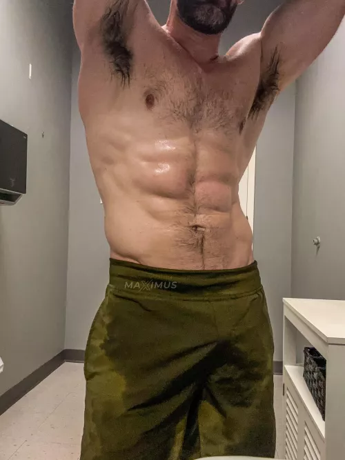 Got a little toast during my workout today 🥵