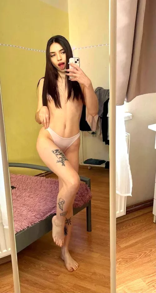 I got plenty to offer you if im ur wife.