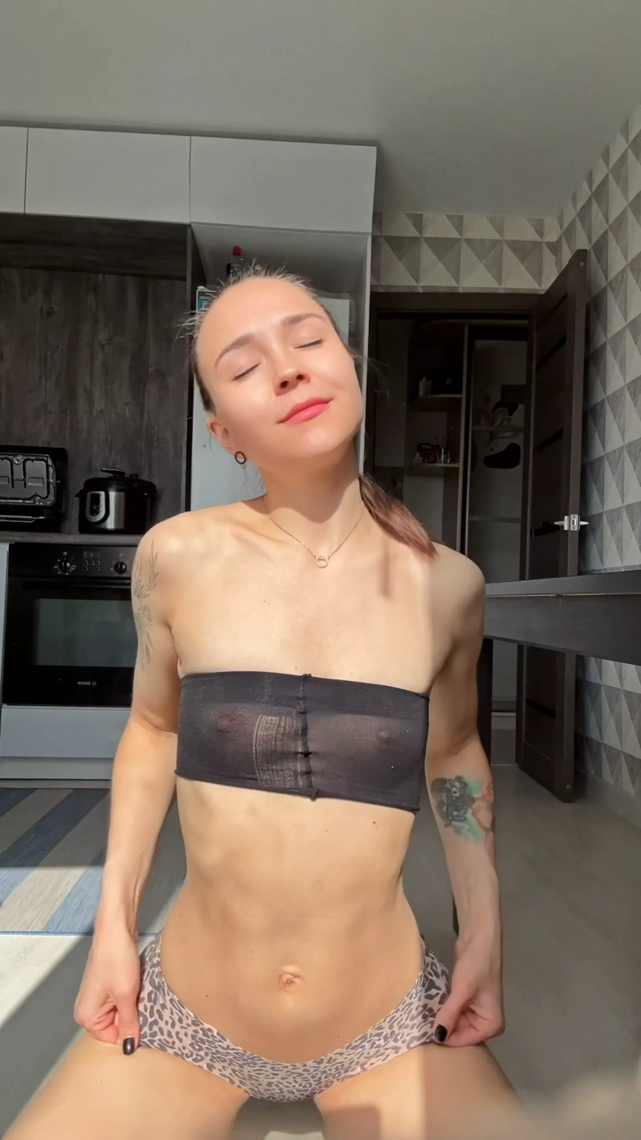 I hope the T-shirt is not too transparent lol