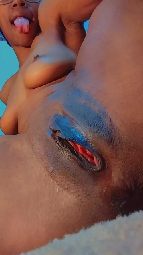 I need massa's big hard white cock to come stretch out my dirty monkey pussy 💦🍆 sc imaniiii_marie