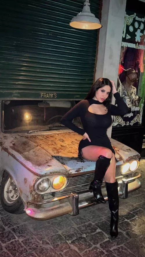 I’d love to take pictures on the hood of your car