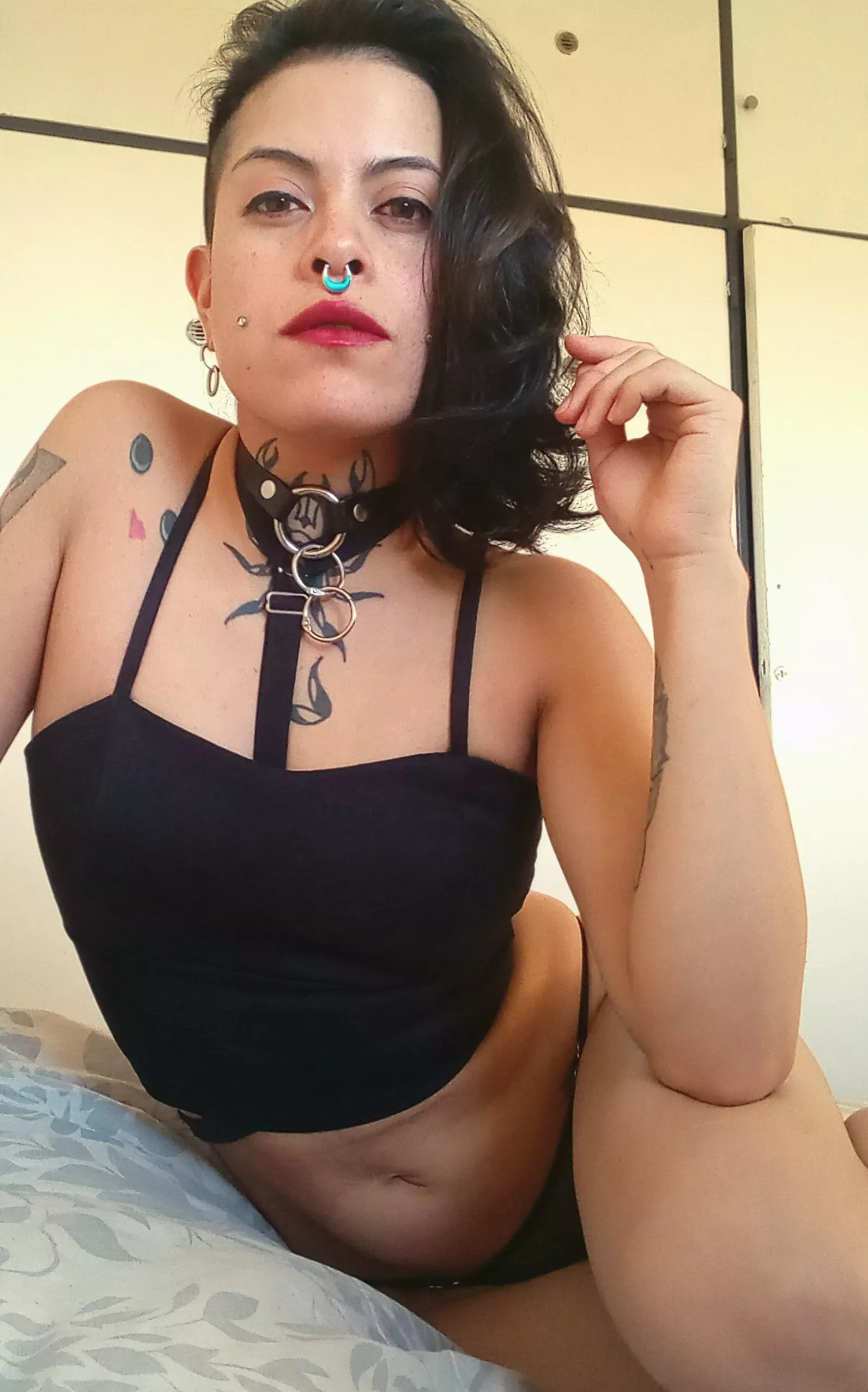 I'm a little kinky slut waiting to satisfy your desires. [Sext] with me🌡️Doing [sub][gfe] [rate] [pic] [vid] [fet] Read comms🕯️