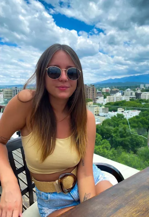 the problems of not wearing a bra, do you like it that way?