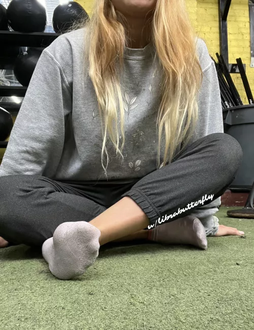 These pink socks are so crusty and dirty that you can barely tell it’s pink 💗