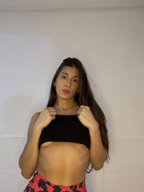 two small reasons to fuck me😇