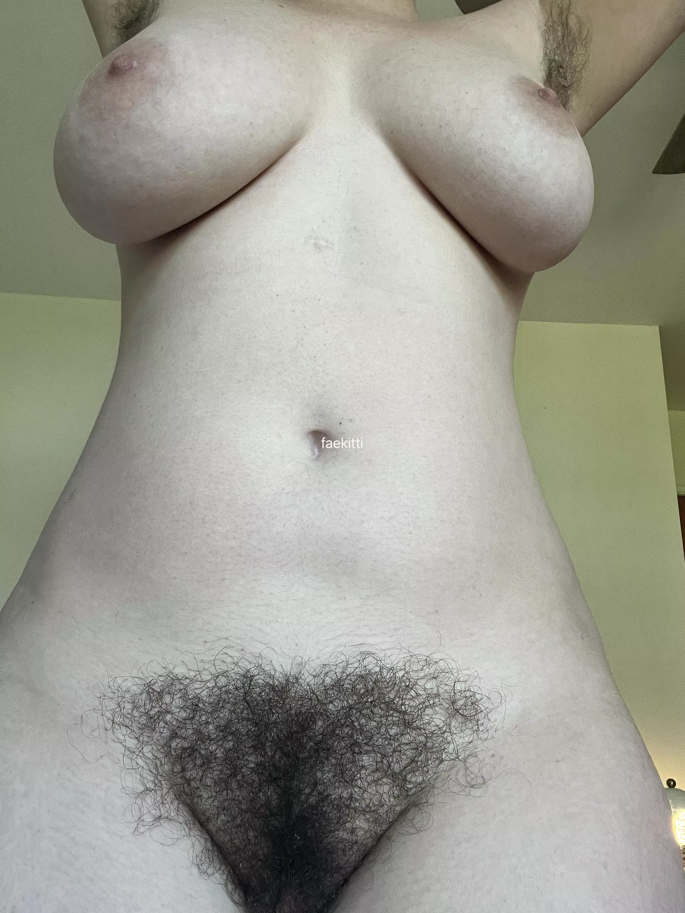 What’s more important to you: hairy armpits or hairy pussy?