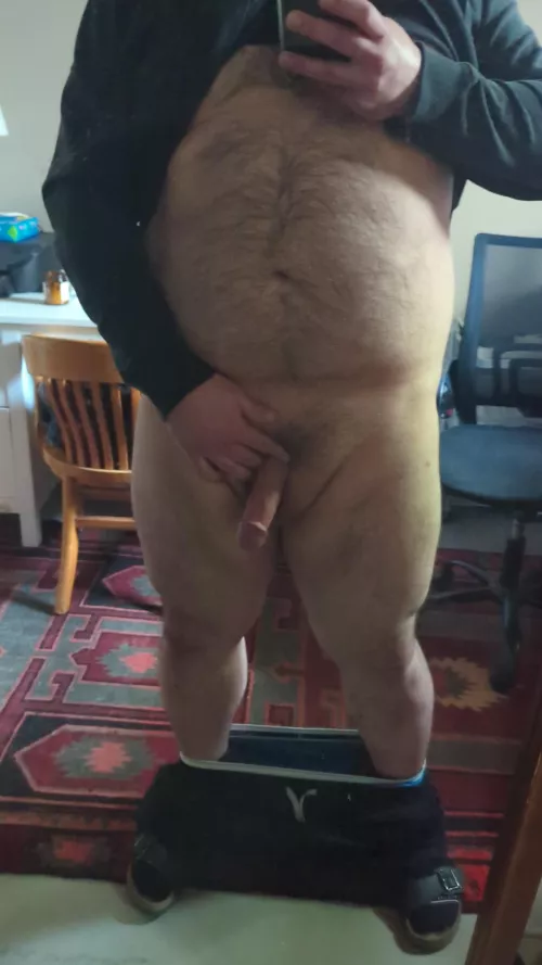 Dad bod looking for some fun
