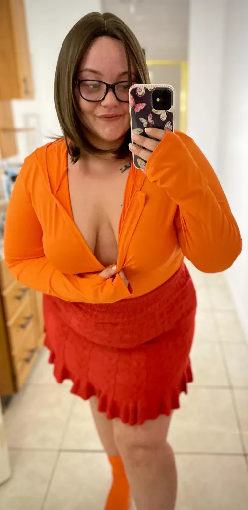 Finally did my first cosplay ;) can you tell who I am?