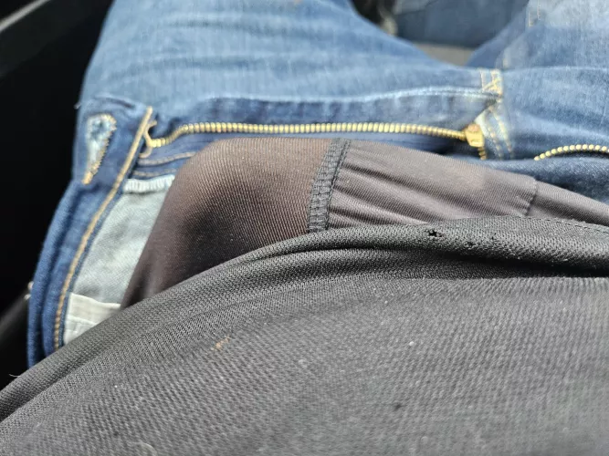 Had to pull over, thinking of thicc women ;) 