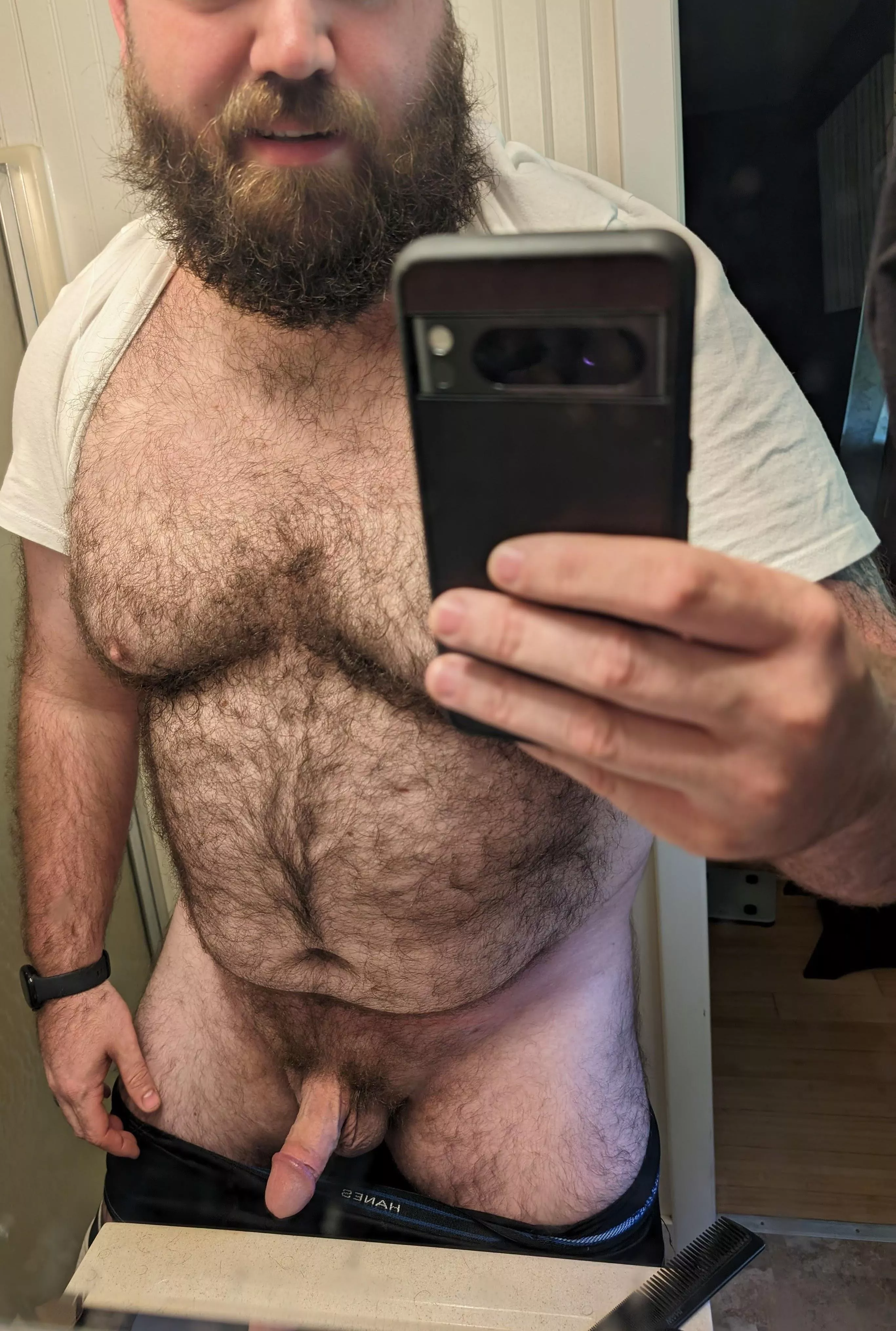 Man today is getting warm. Better stay like this for the rest of the day to stay cool. 😏😈