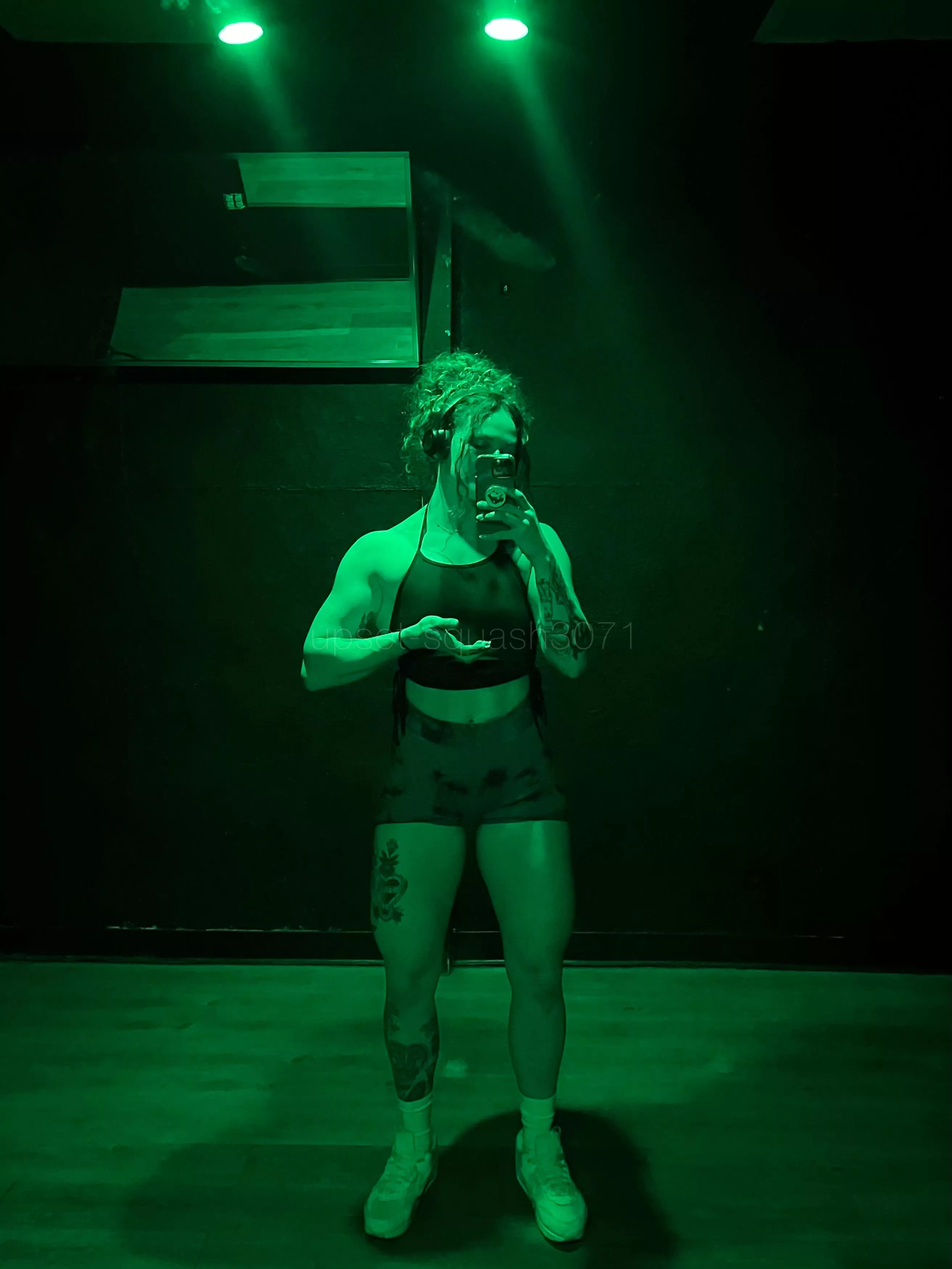 who would win an arm wrestle