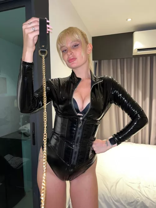 would you let goddess put you this?