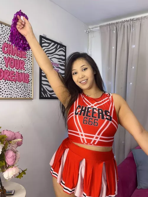 Your favorite cheerleader is in place