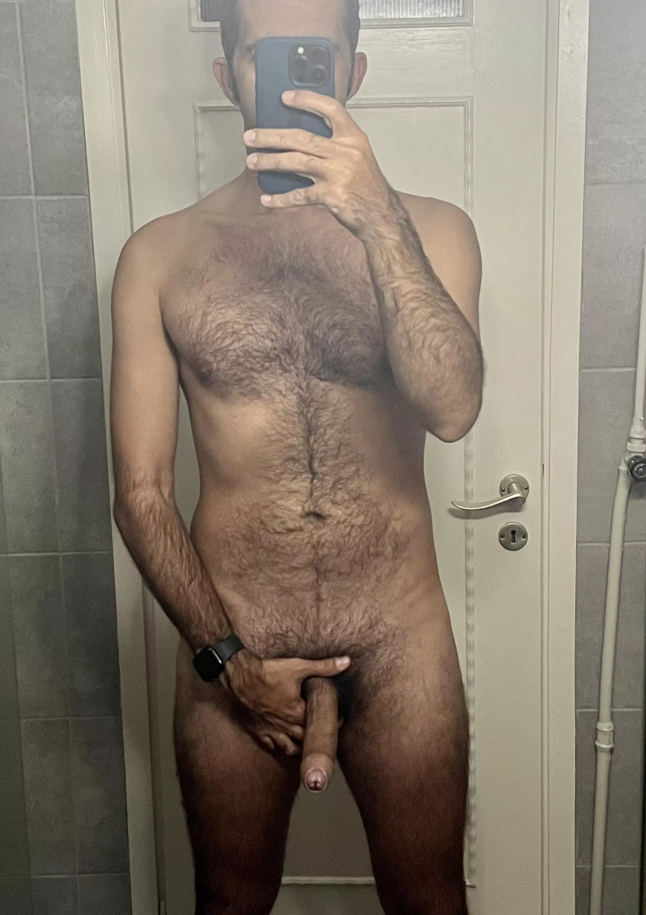 [41] Friday mood is play mood