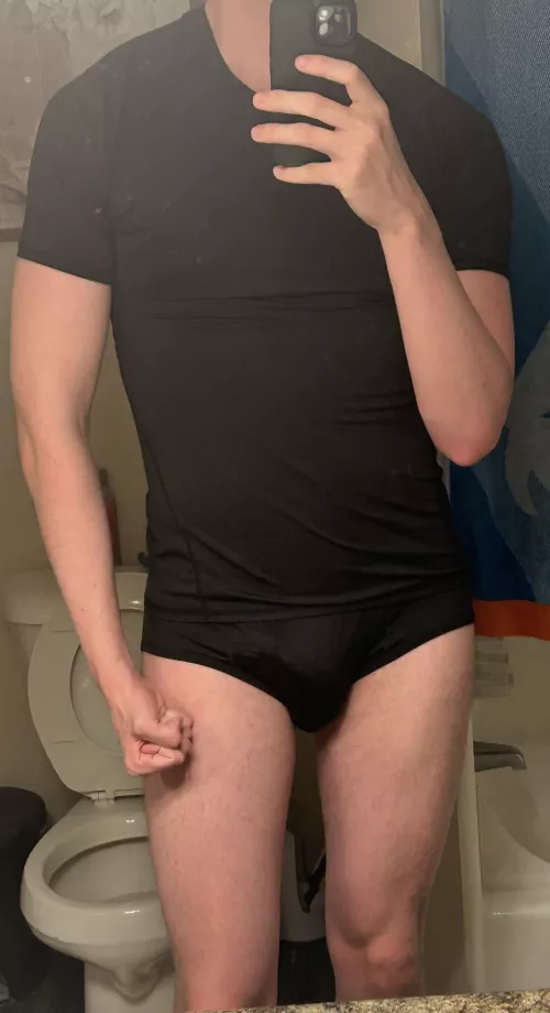 Compression shirt with briefs —> Don’t get caught staring 😉