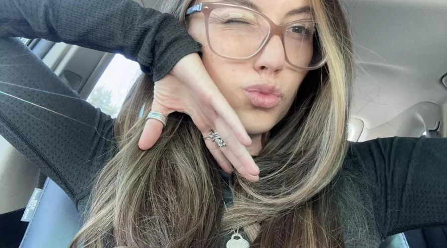 Hi daddy just waiting for you!