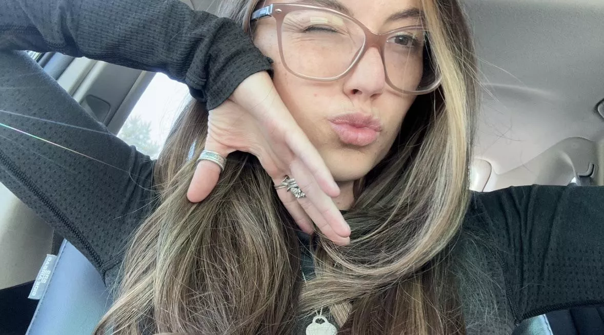 Hi daddy just waiting for you!