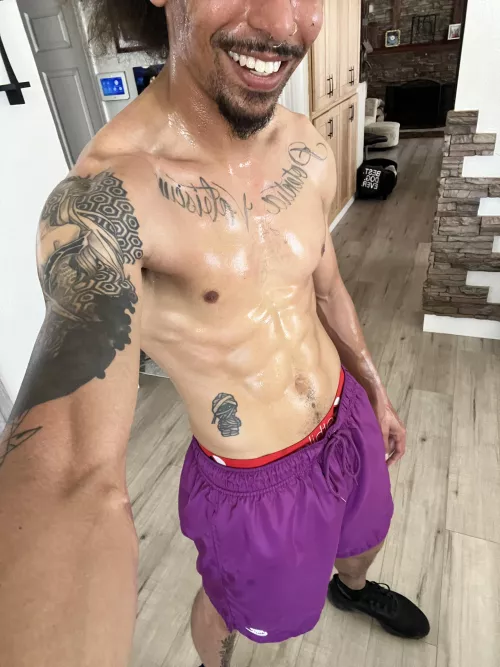 Hop in the shower with me after a run ?